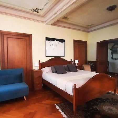 Ecco Marino Casa Vacanze Bagian luar foto